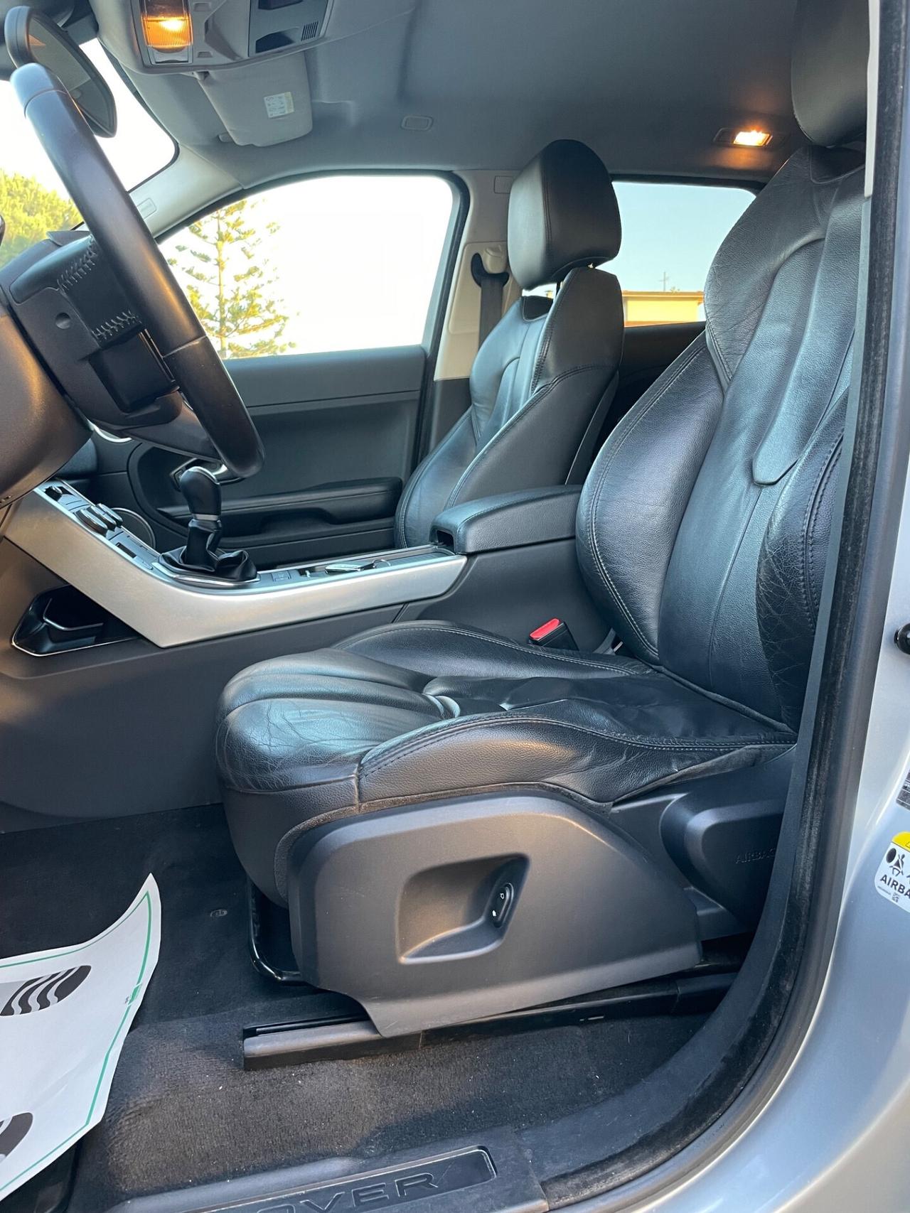 Land Rover Range Evoque 2.2 Sd4 5p. Pure
