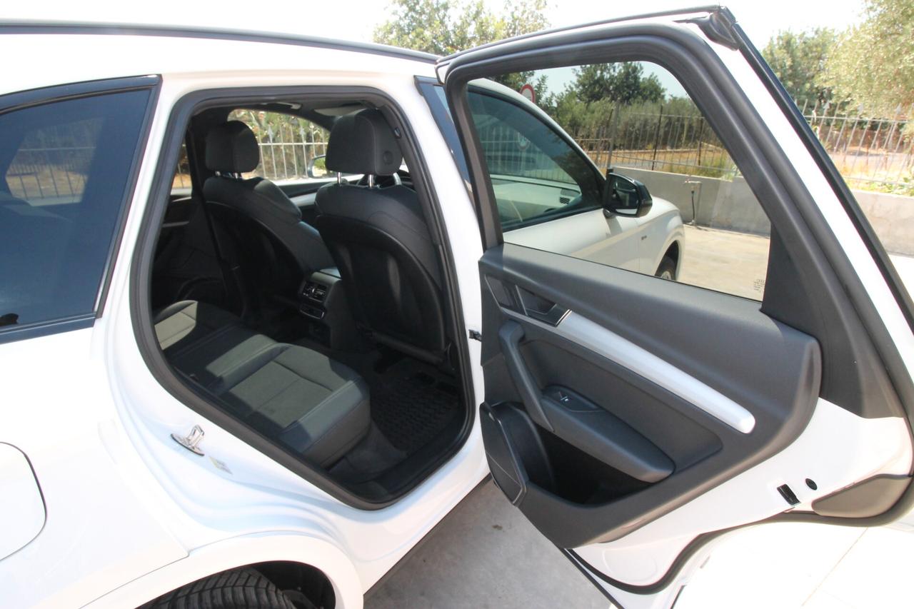 Audi Q5 40 TDI 204 CV S line plus | 2021