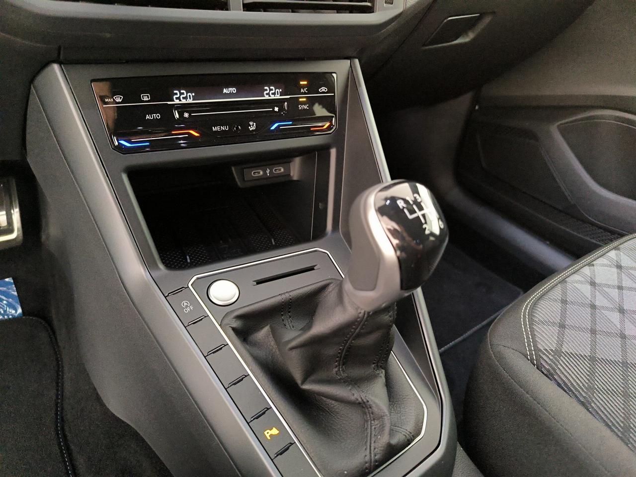 Volkswagen Taigo 1.0 tsi r-line plus 115cv