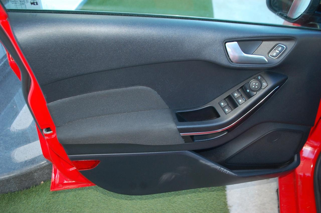 Ford Fiesta 1.1 Titanium 75CV 5p Uff Italy Clima Led USB
