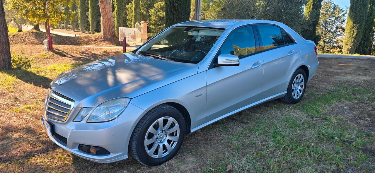 Mercedes-benz E 250 CDI BlueEFFICIENCY Elegance