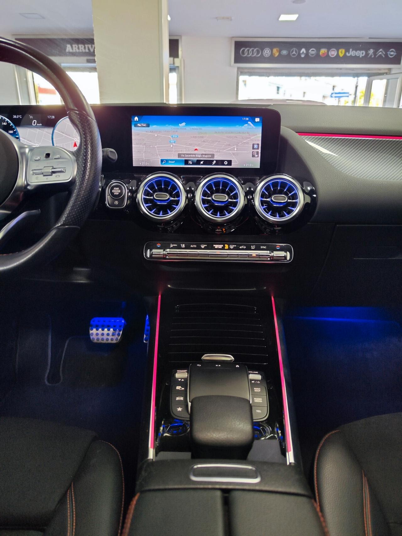 Mercedes-benz GLA 200 d Automatic Premium Tetto Led