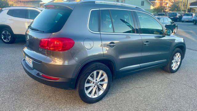 VOLKSWAGEN Tiguan 2.0 TDI 140cv 4MOTION Sport & Style
