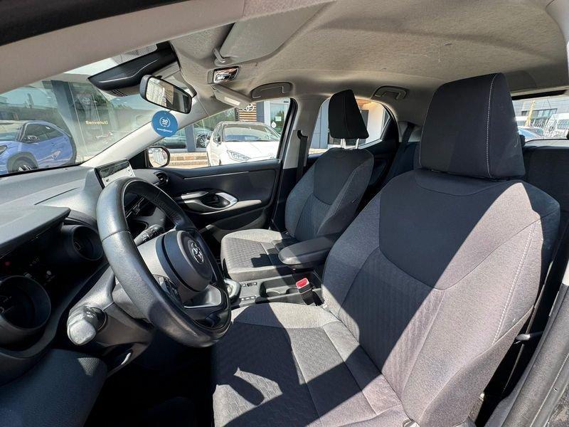 Toyota Yaris Hybrid Trend MY22