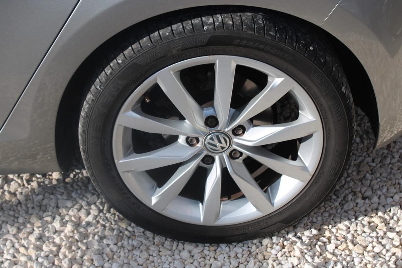 Volkswagen Golf 1.6 TDI 110 CV 5p. Executive BlueMotion Technology