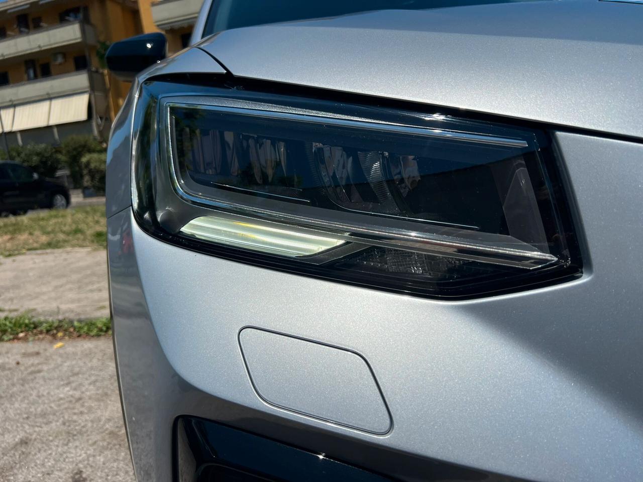 Audi Q2 30 TDI S tronic CMAERA LED COKCPIT