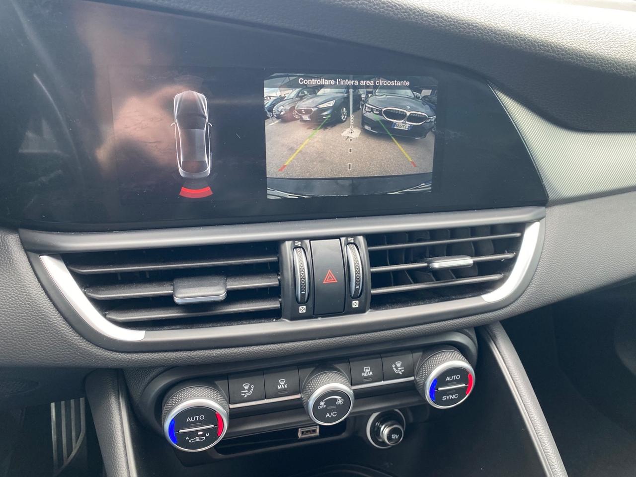 Alfa Romeo Giulia 2.2 190 CV AT8 Sprint Total Black