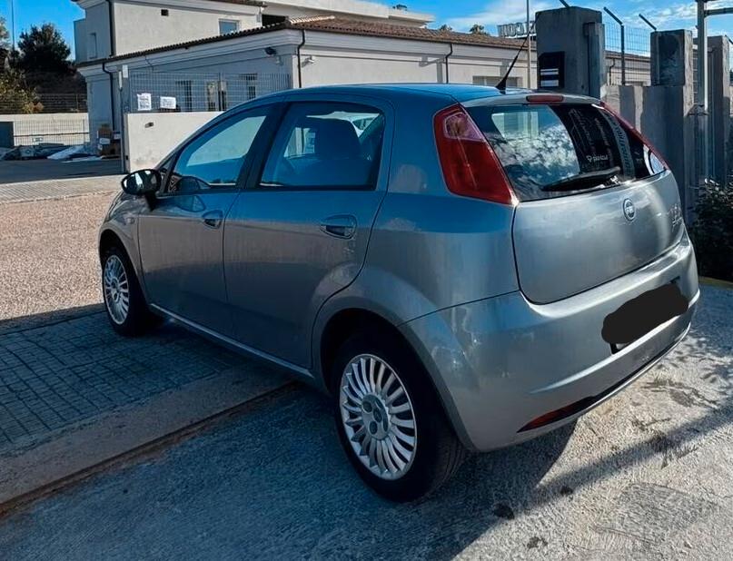 Fiat Punto 1.2 8V 5 porte Street ok neo patentati