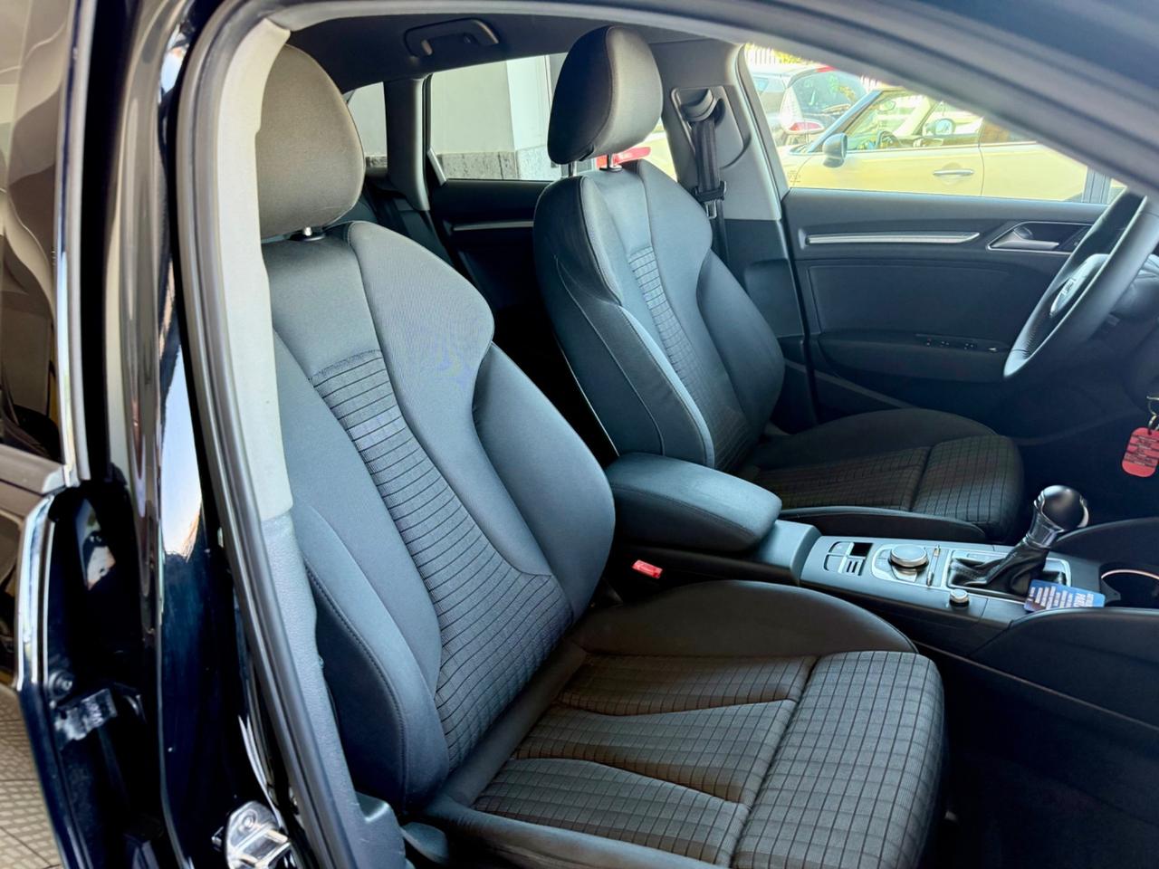 Audi A3 SPB 1.6 TDI S tronic Sport