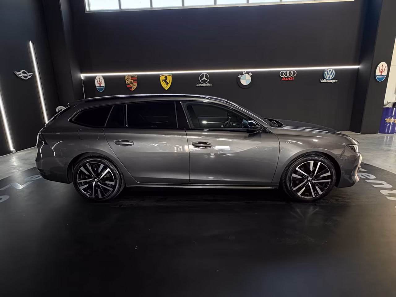 Peugeot 508 BlueHDi 130 Stop&Start EAT8 SW Active