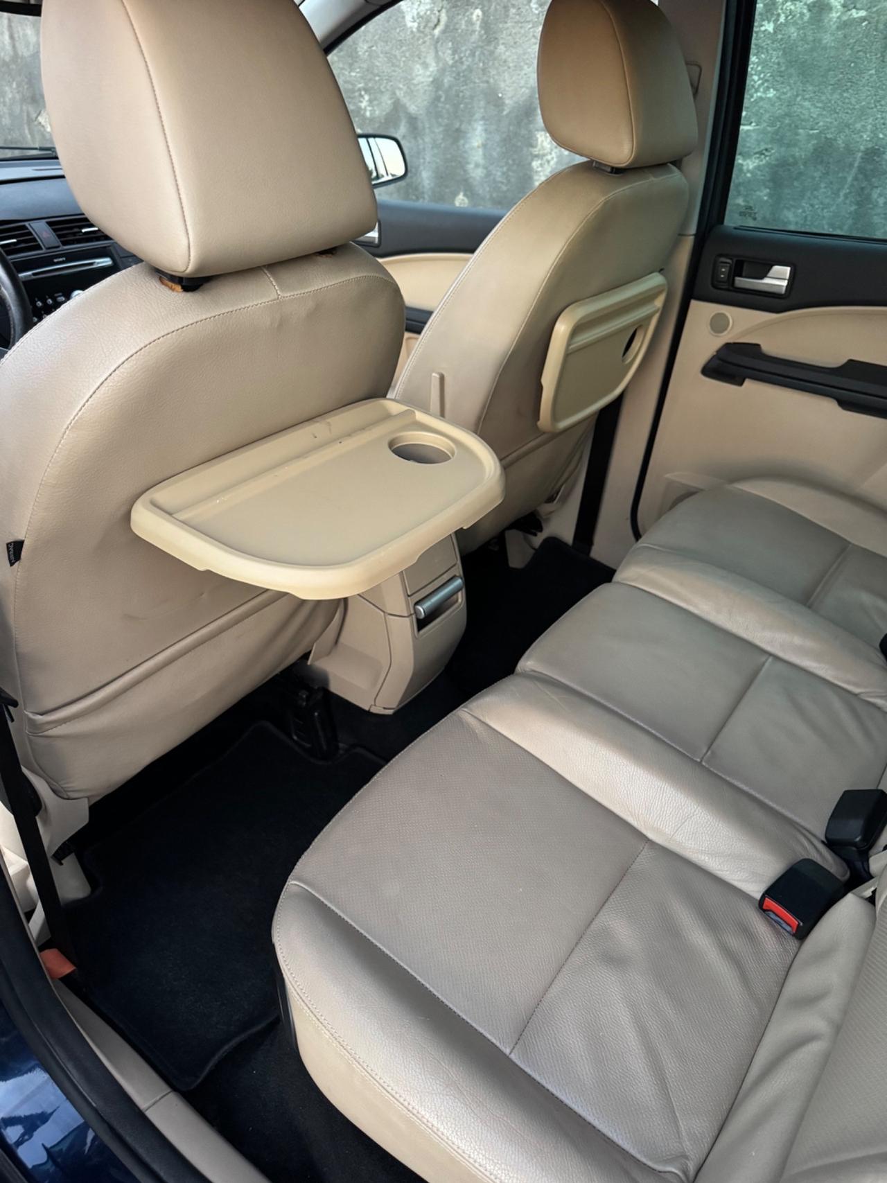 Ford Focus C-Max 1.6 TDCi INTERNI IN PELLE