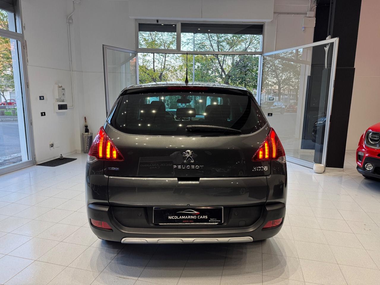 Peugeot 3008 BlueHDi Full “TETTO/NAV/RETR”