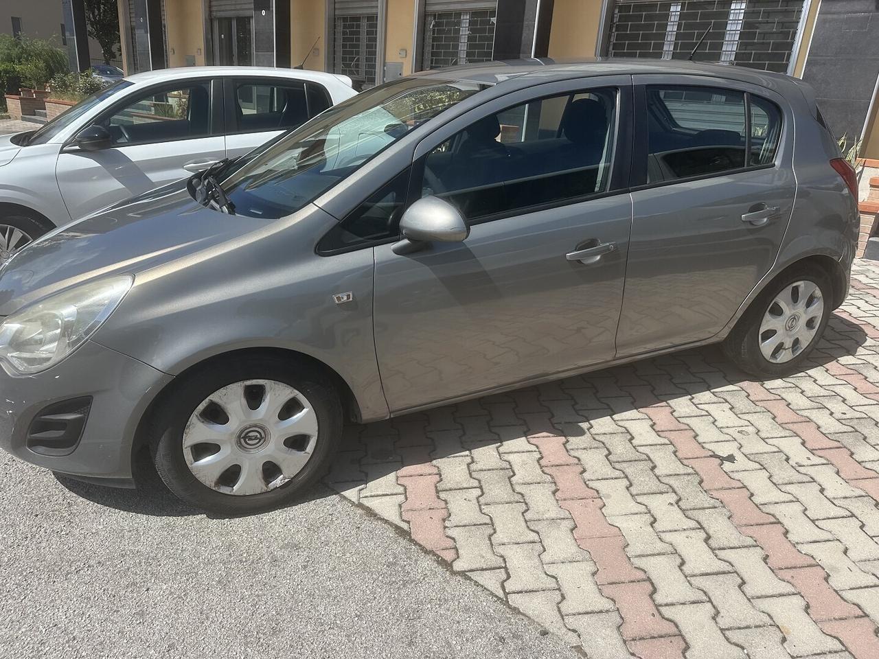 opel corsa 1.2 5p benz 5serie