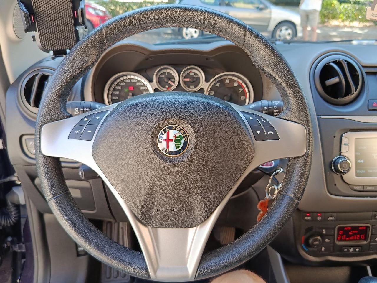 Alfa Romeo MiTo Distinctive 1.4 TB 16V MultiAir #6524