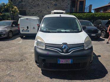 Renault Kangoo 1.5 dCi 75CV F.AP. 3posti problema motore