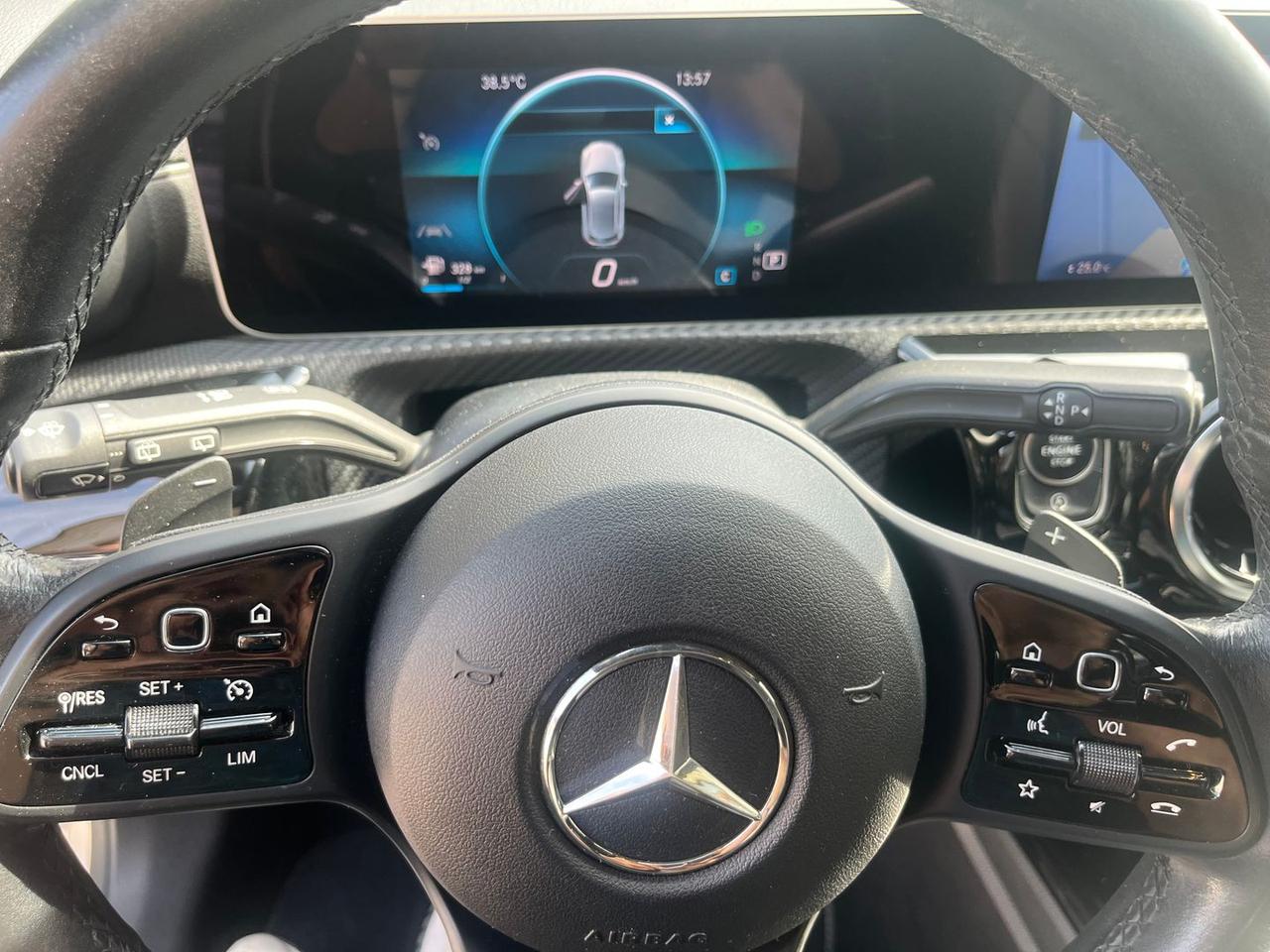 Mercedes-Benz A 180 PREMIUM #50060