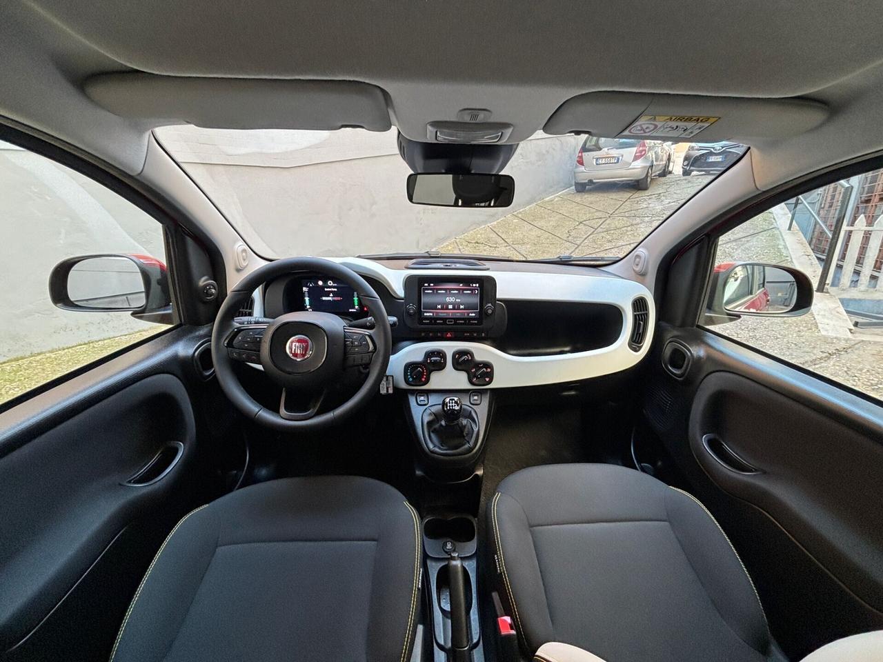 Fiat Panda 1.0 S&S Hybrid Pandina - NO VINCOLO