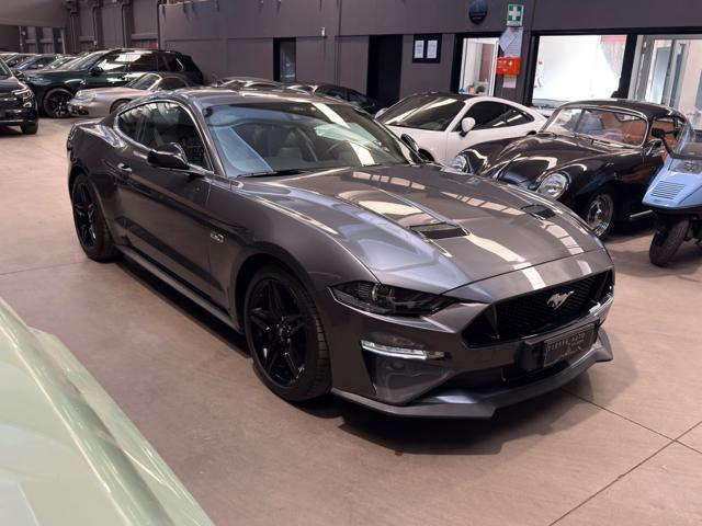FORD Mustang Fastback 5.0 V8 aut. GT