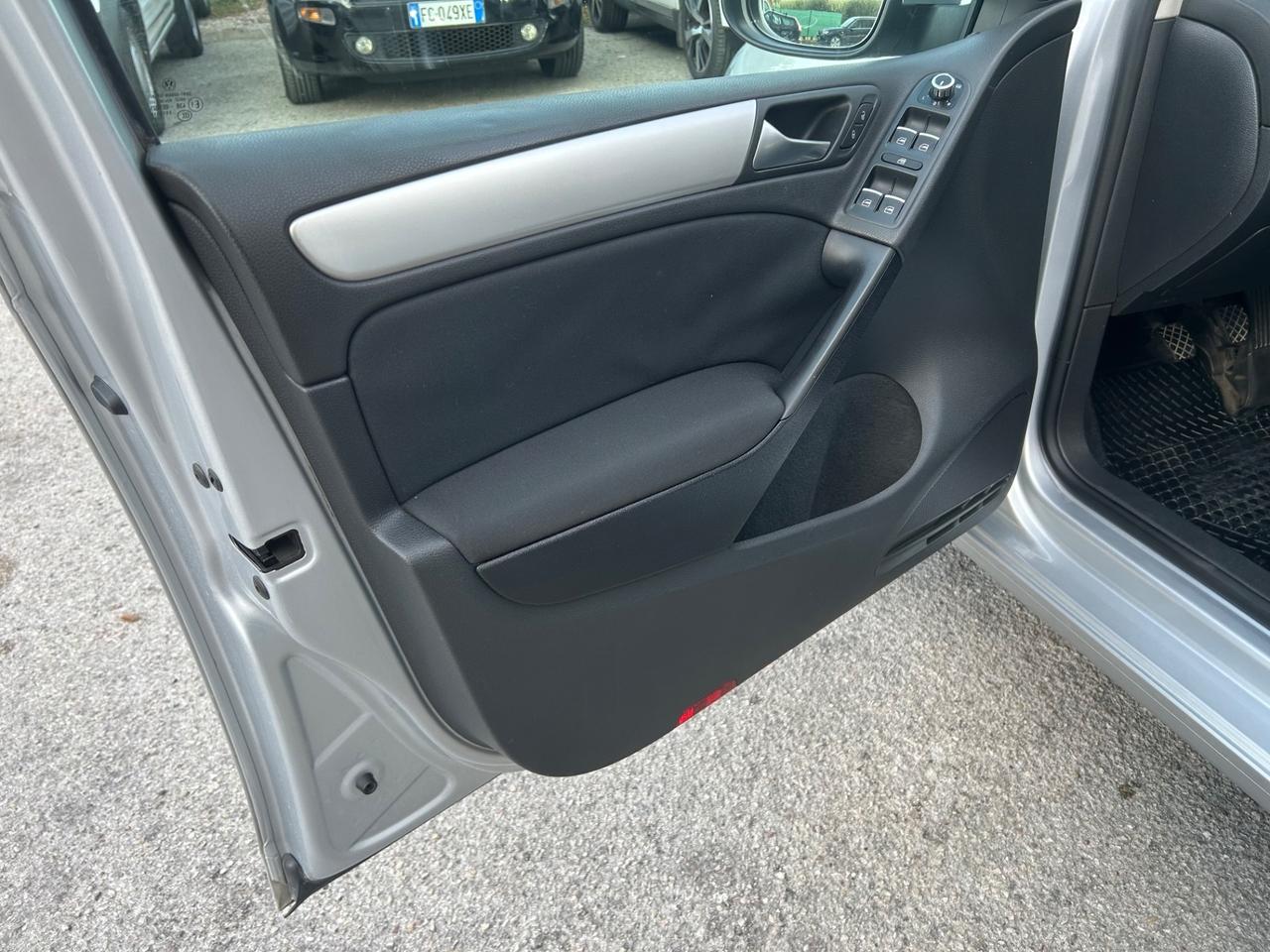 Volkswagen Golf 2.0 TDI 110CV DPF 5p. Highline