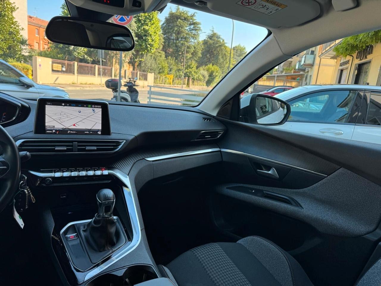 PEUGEOT 3008 BlueHDi 120cv S&S ALLURE