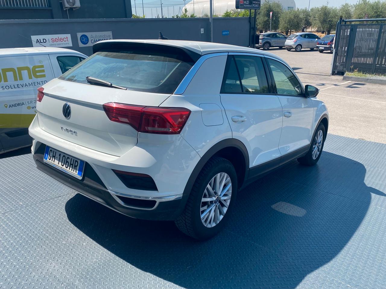 Volkswagen T-Roc 1.5 TSI ACT DSG Business BlueMotion Technology