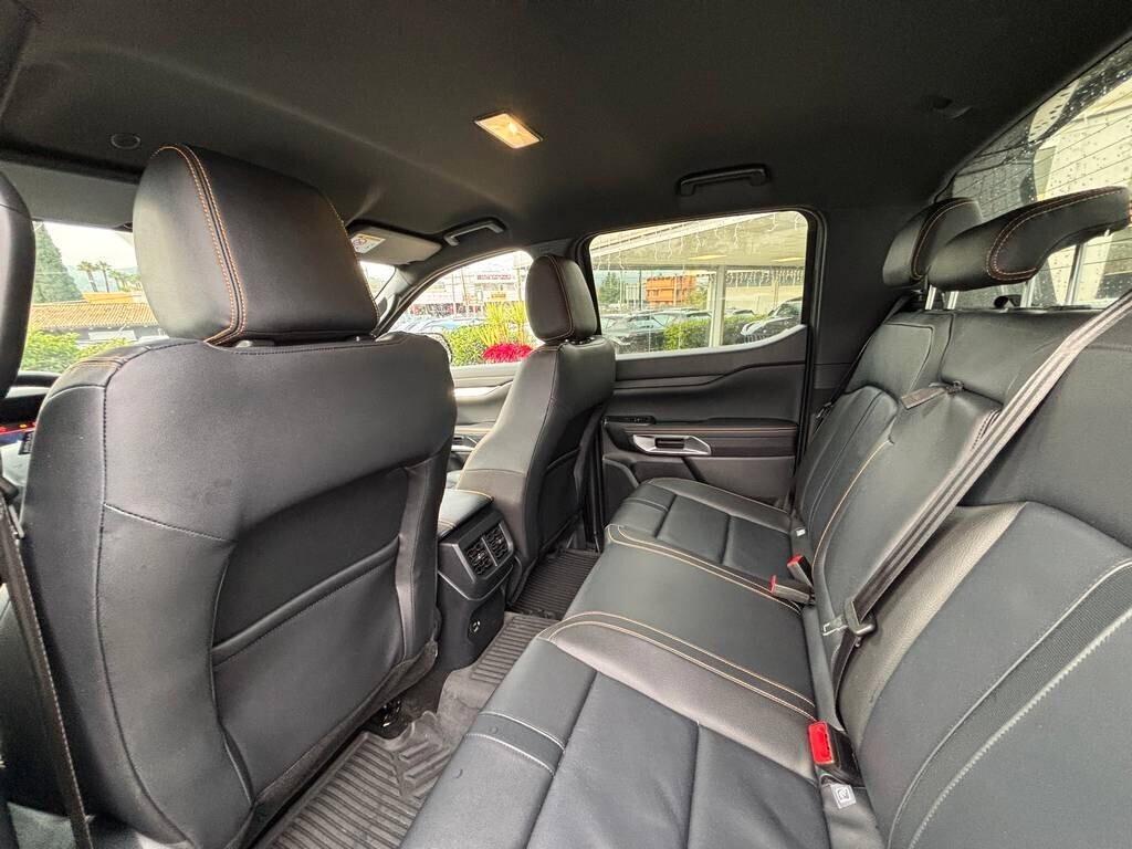 Ford Ranger 2.0 ECOBLUE aut. DC WILDTRACK5 posti 2025/ solo 8.000 KM IVA ESPOSTA Tuo a soli 499 Euro al mese