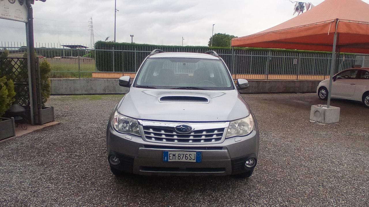 Subaru Forester 2.0D XS Exclusive Motore Sostituito con Km 148.000 Con Fattura