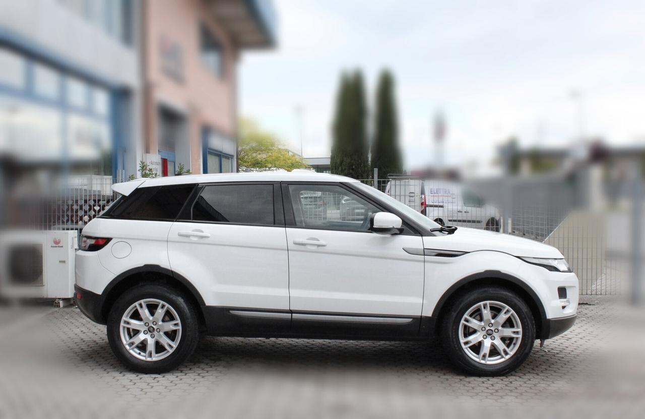Land Rover Range Rover Evoque 2.2 TD4 5p. Pure Tech Pack