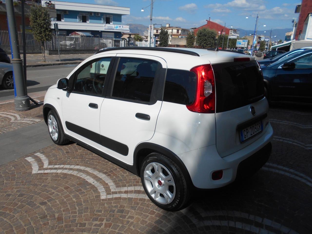 Fiat Panda 1.0 FireFly S&S Hybrid City Life KM 0