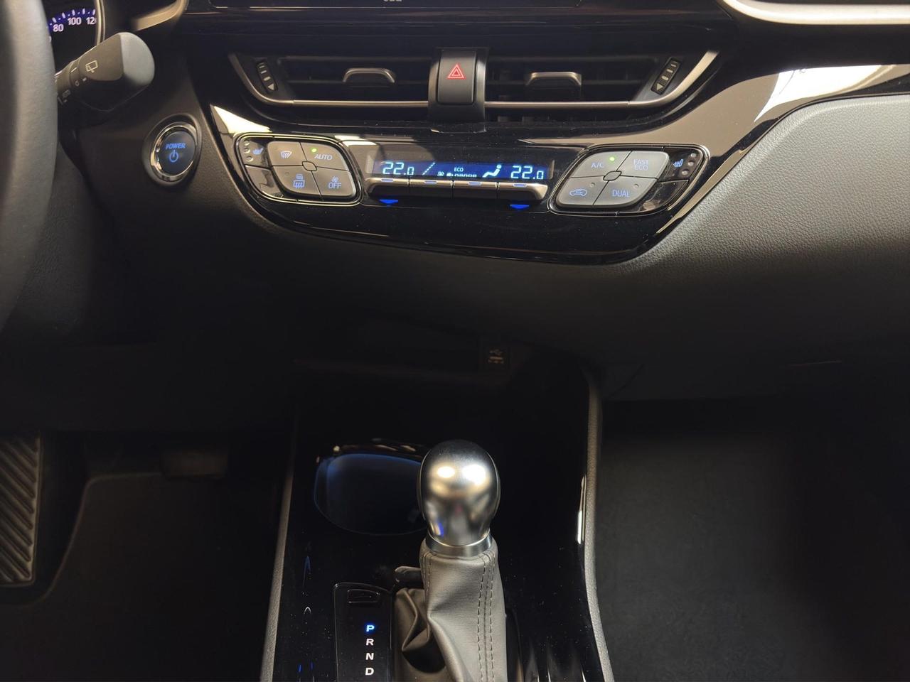 Toyota C-HR 1.8h Lounge e-cvt