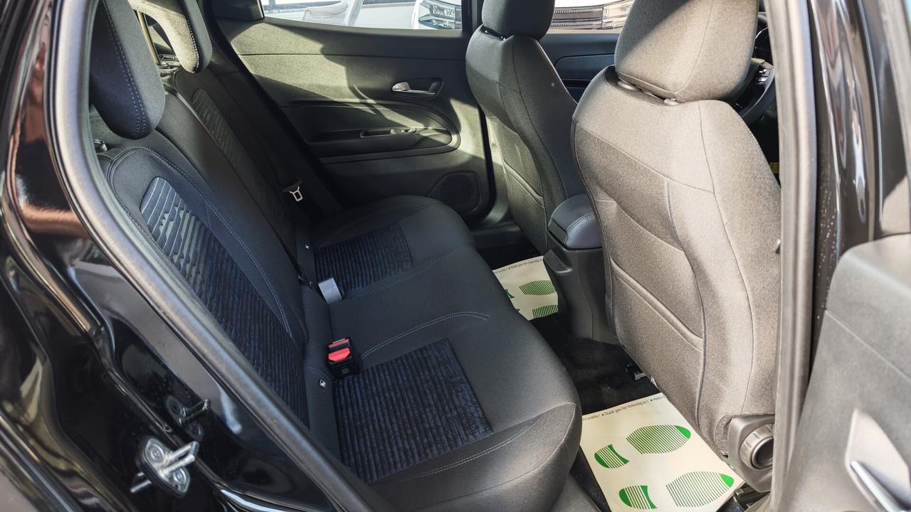 Alfa Romeo Junior 145 CV Hybrid eDCT6