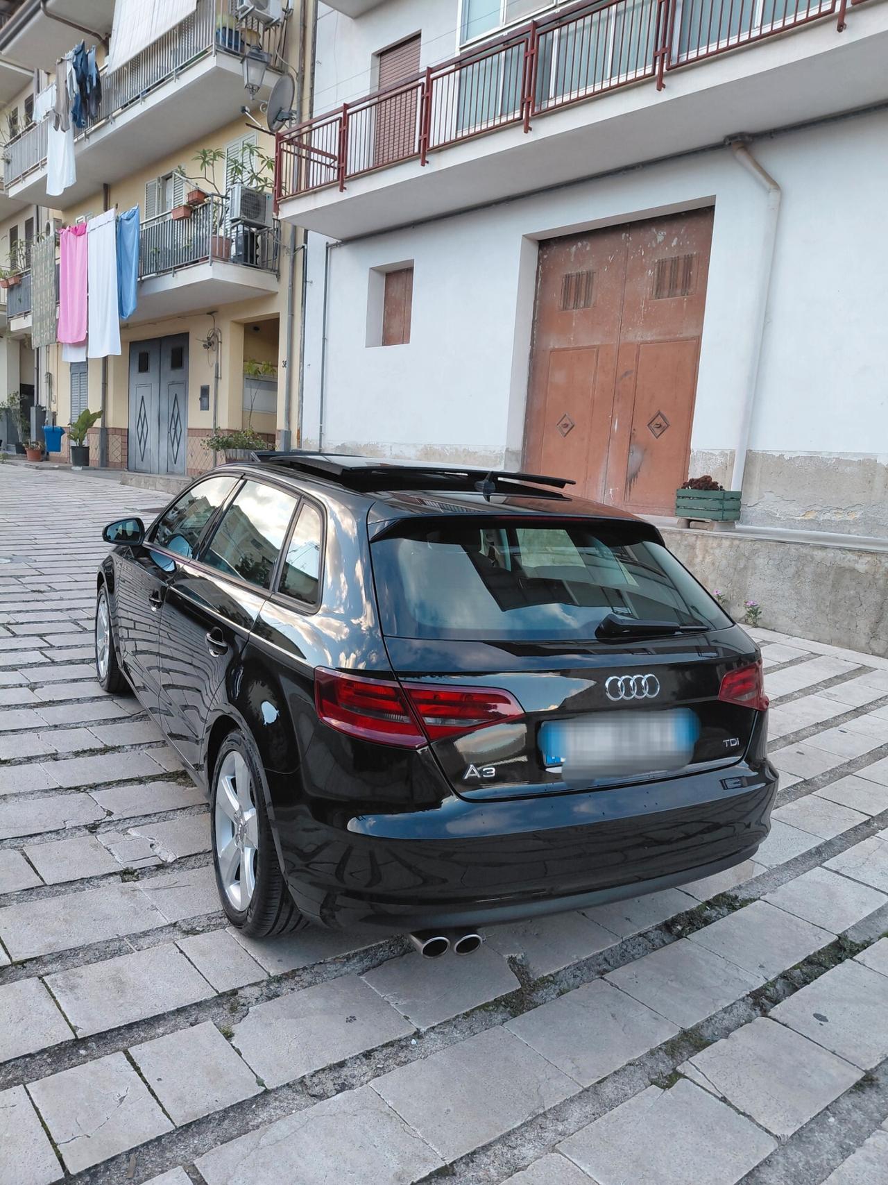 Audi A3 SPB 2.0 TDI 150 CV clean diesel Ambiente