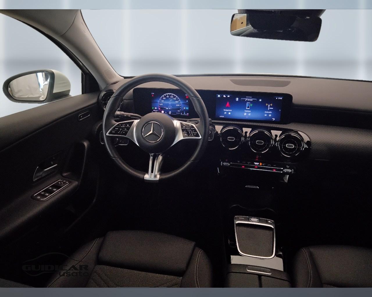 Mercedes-Benz Classe A - W177 2023 - A 180 d Advanced auto