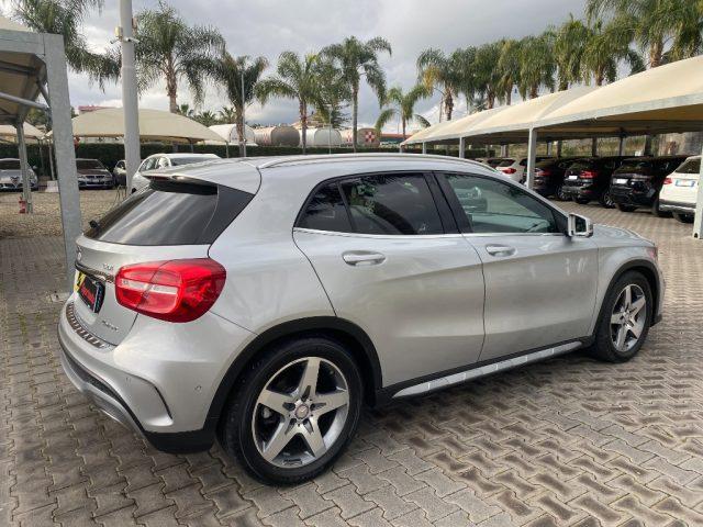 MERCEDES-BENZ GLA 200 d Automatic 4Matic Premium