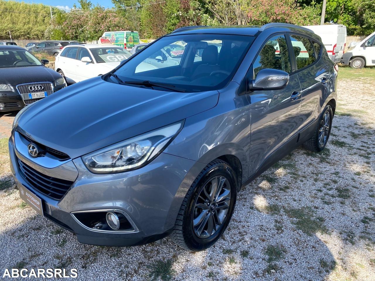 HYUNDAI - iX35 - 1.7 CRDi 2WD Xpossible - UNIPRO.