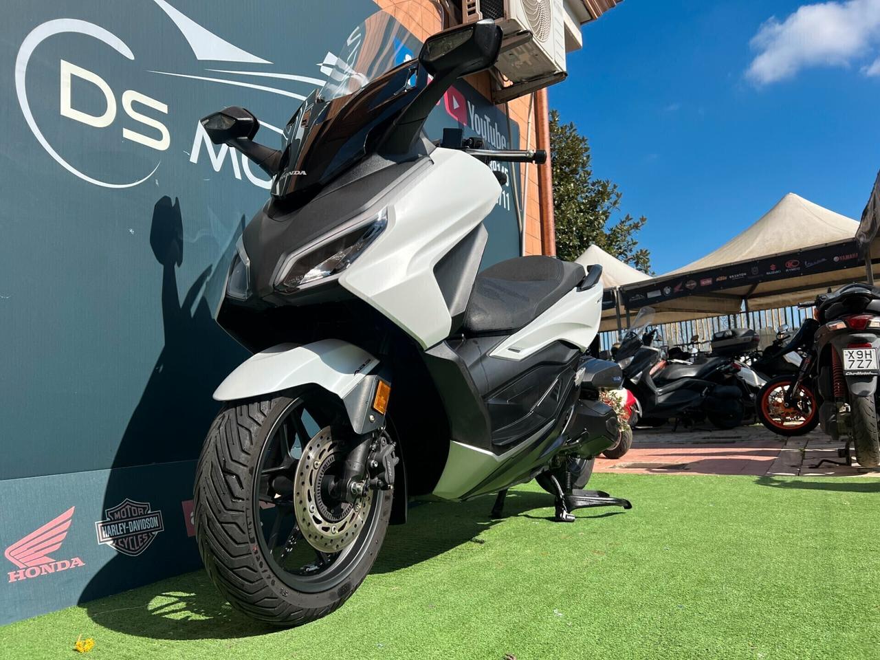 Honda Forza 350 Abs