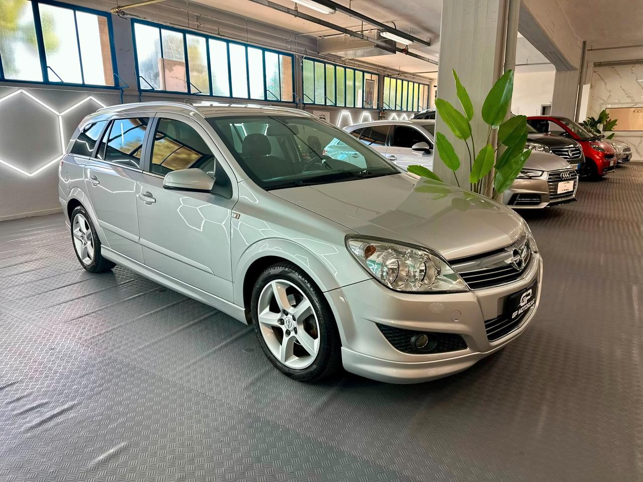 Opel Astra 1.8 16V VVT Station Wagon Cosmo