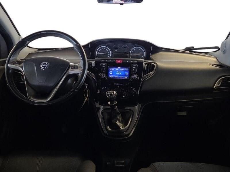 Lancia Ypsilon 3ª serie 1.2 69 CV 5 porte GPL Ecochic Gold