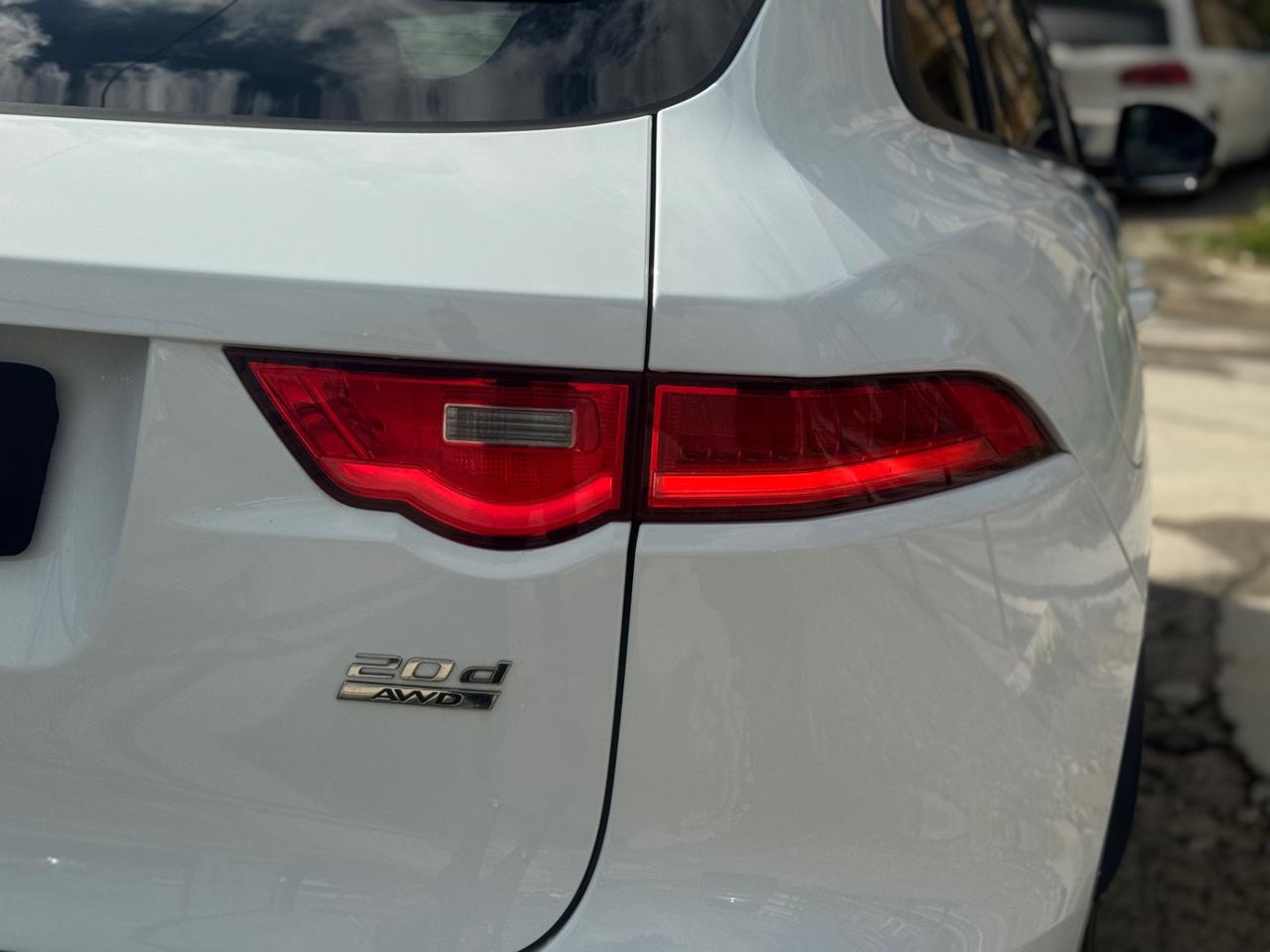 JAGUAR F-PACE 20D 180 CV PRESTIGE FULL TETTO VIRTUAL
