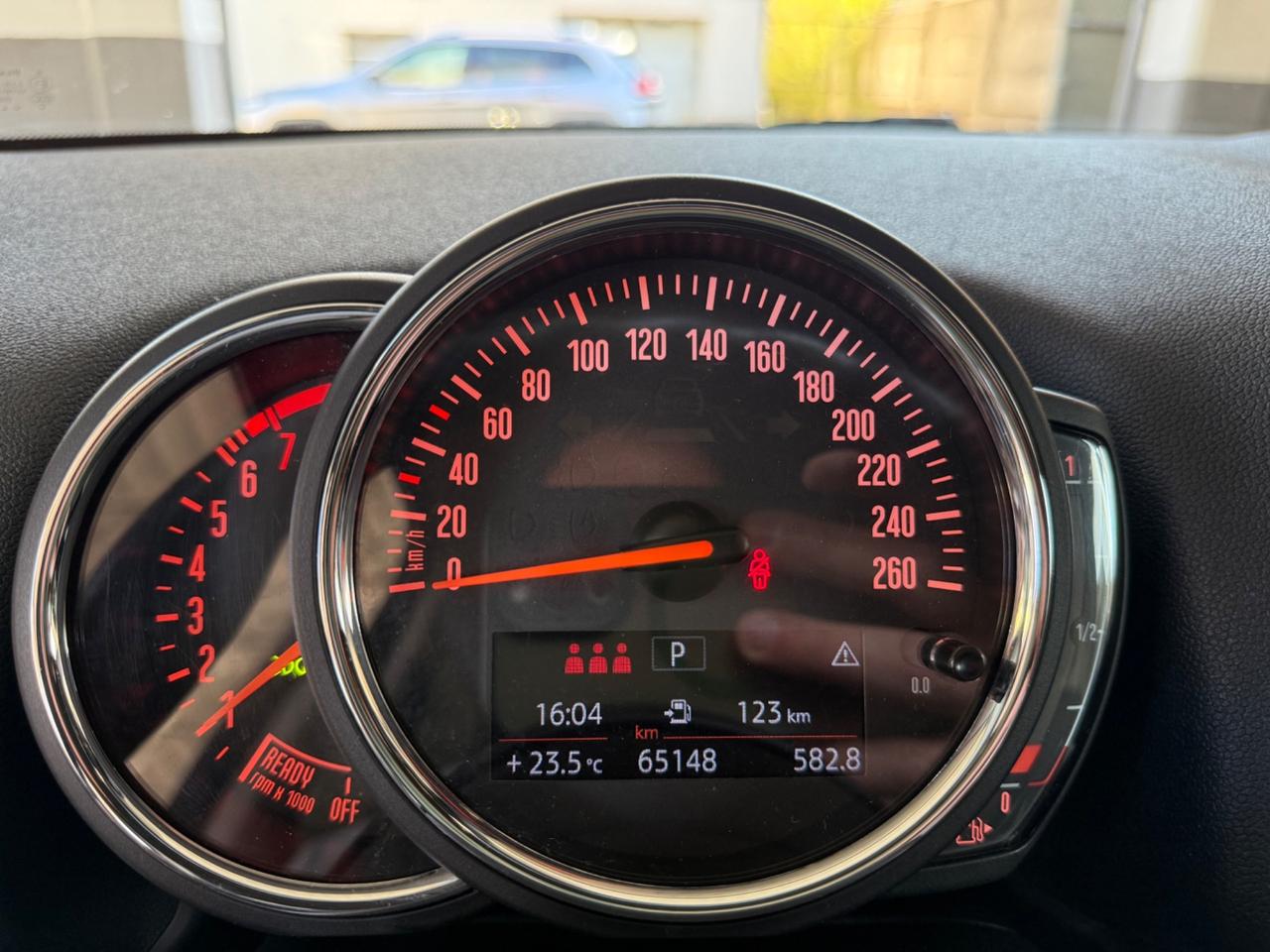 Mini Cooper Countryman 1.5 Hype CAMBIO AUTO UNICO PROP