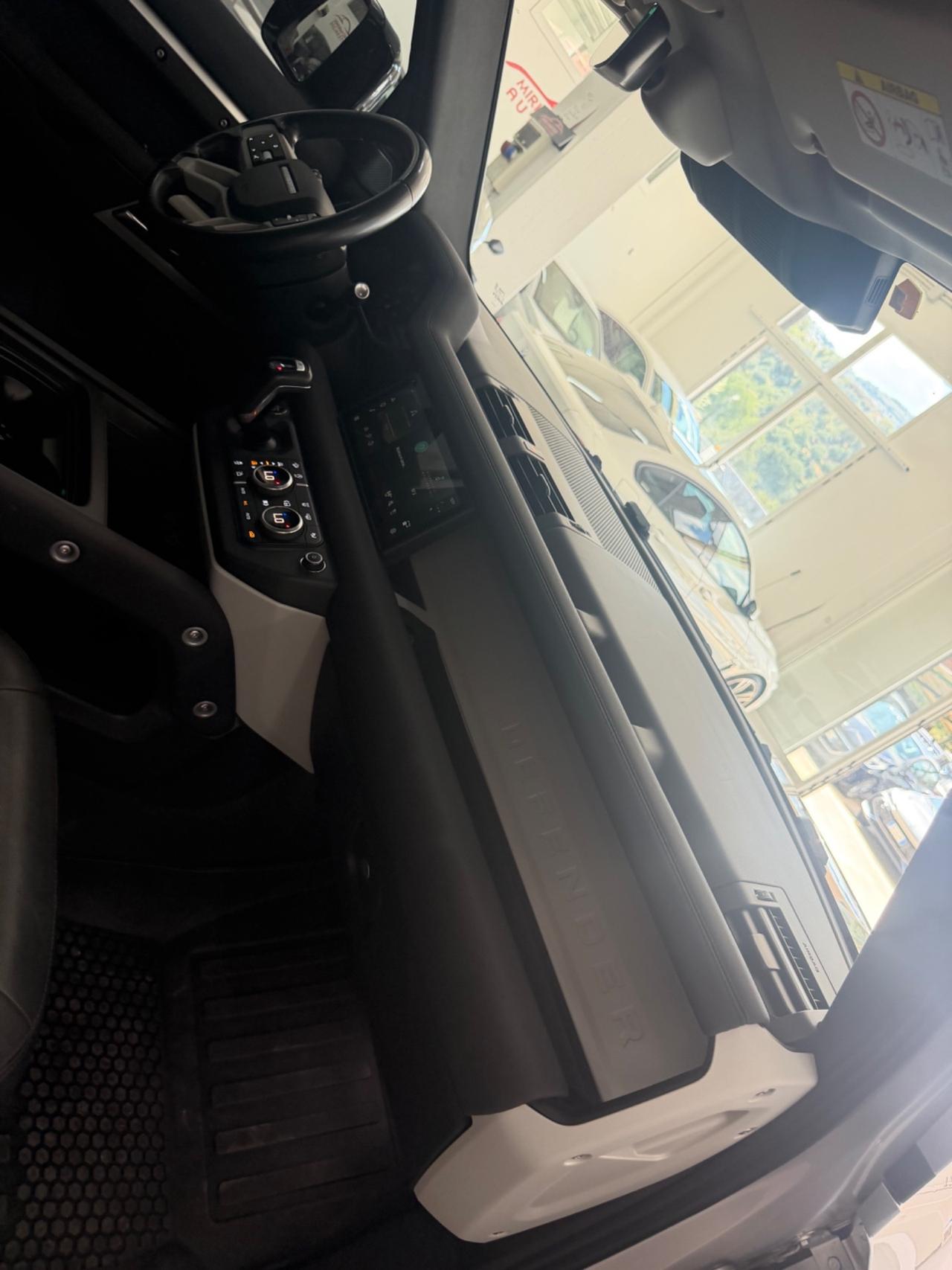 Land Rover Defender 250 CV X-Dynamic SE FINANZIABILE
