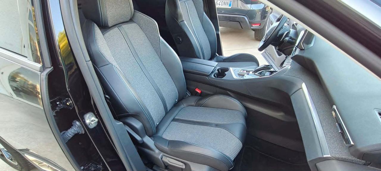 Peugeot 3008 PureTech Turbo 130 S&S EAT8 Allure Pack