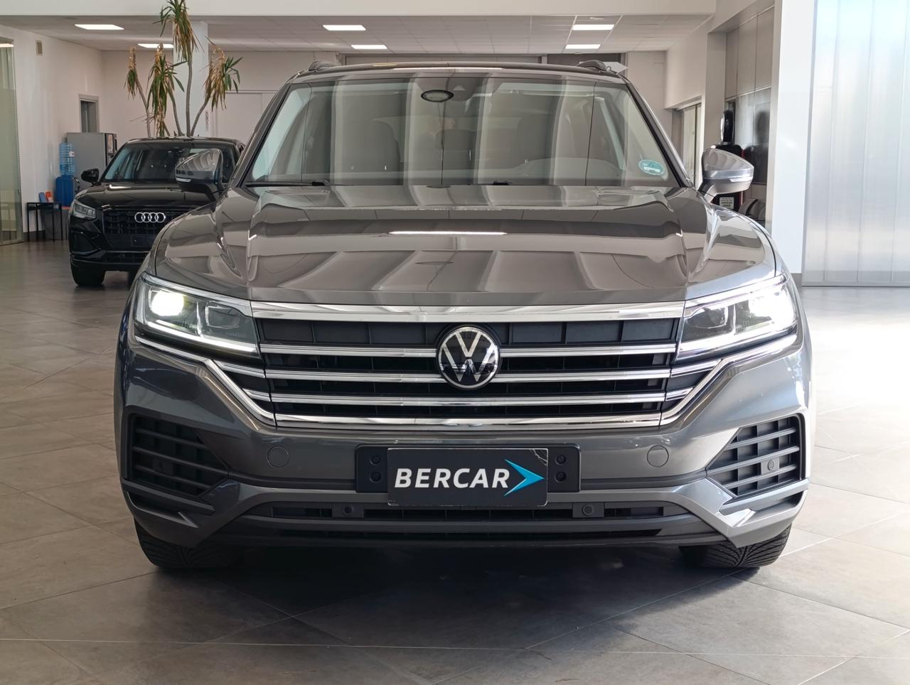 Volkswagen Touareg 3.0 V6 tdi scr Elegance 231cv auto