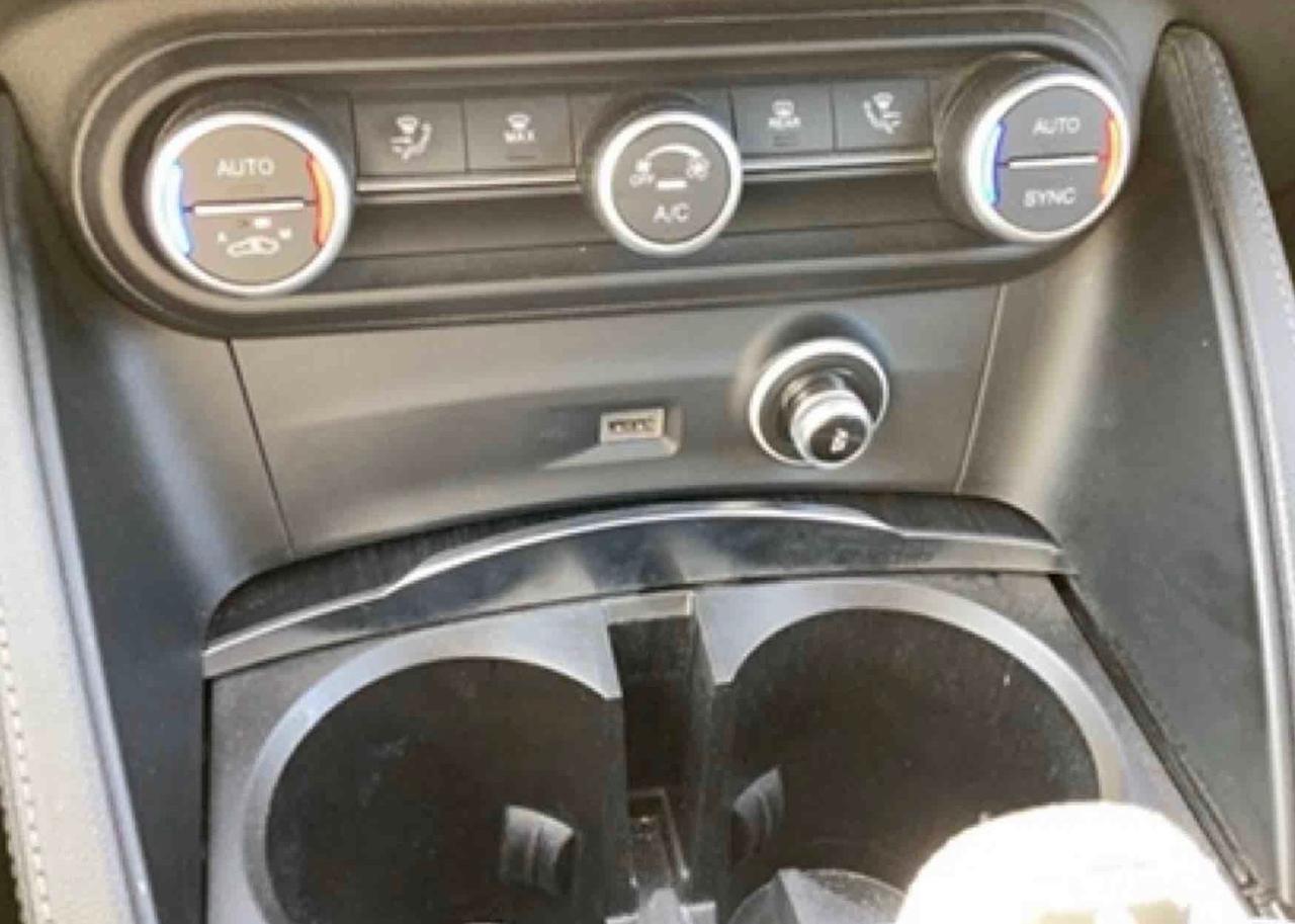 Alfa Romeo Stelvio 2.2 Turbodiesel 190 CV AT8 RWD Executive