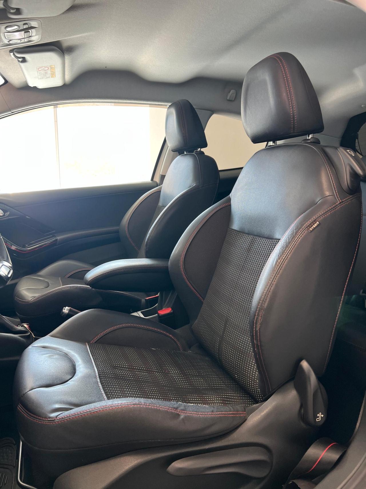 Peugeot 208 BlueHDi 100 3 porte GT Line