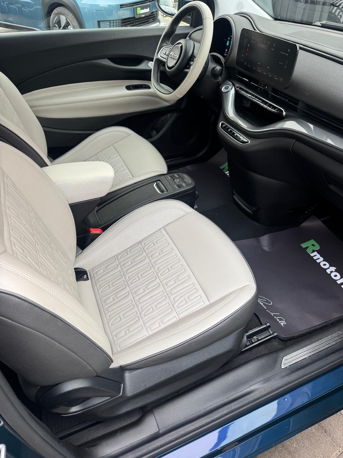 Fiat 500 500e Cabrio 42 kWh La Prima