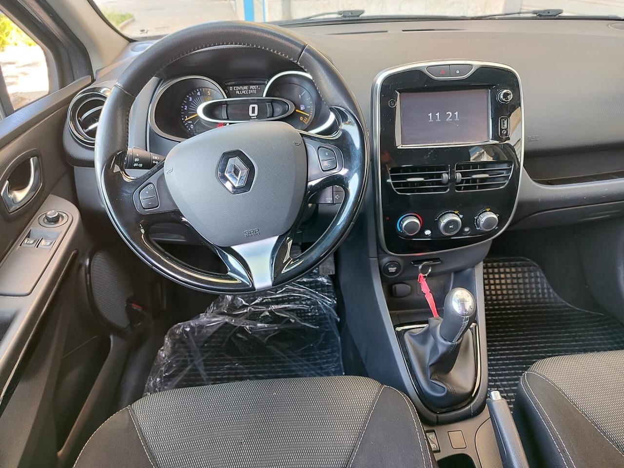 Renault Clio 1.5 dCi 8V 75CV 2015 PRONTA CONSEGNA!