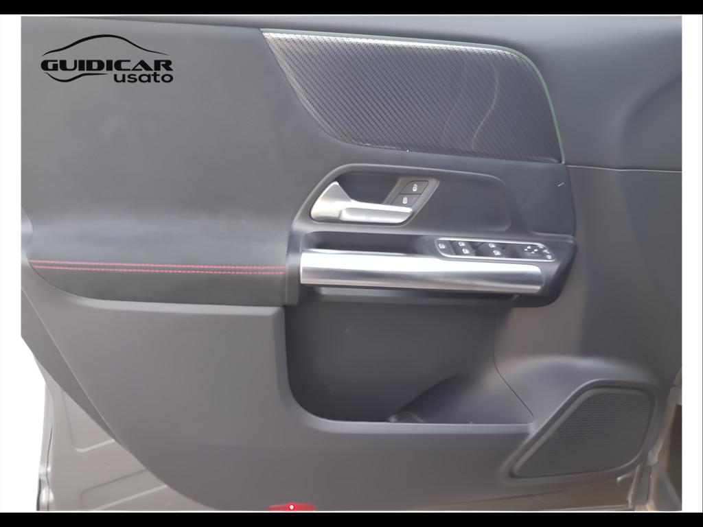 Mercedes-Benz GLA-H247 2020 - GLA 200 d Premium 4matic auto