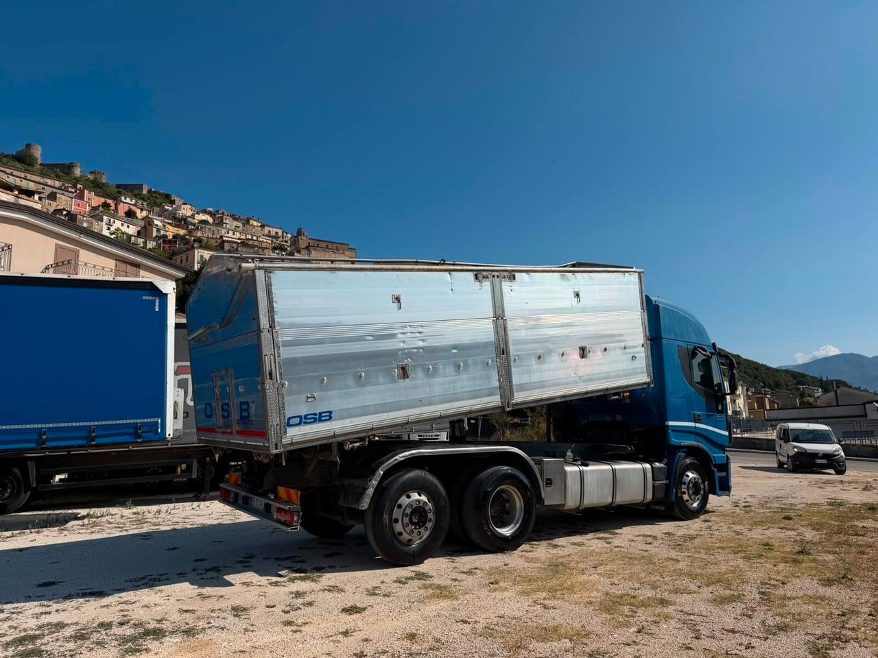 IVECO HI WAY 500 RIBALTABILE