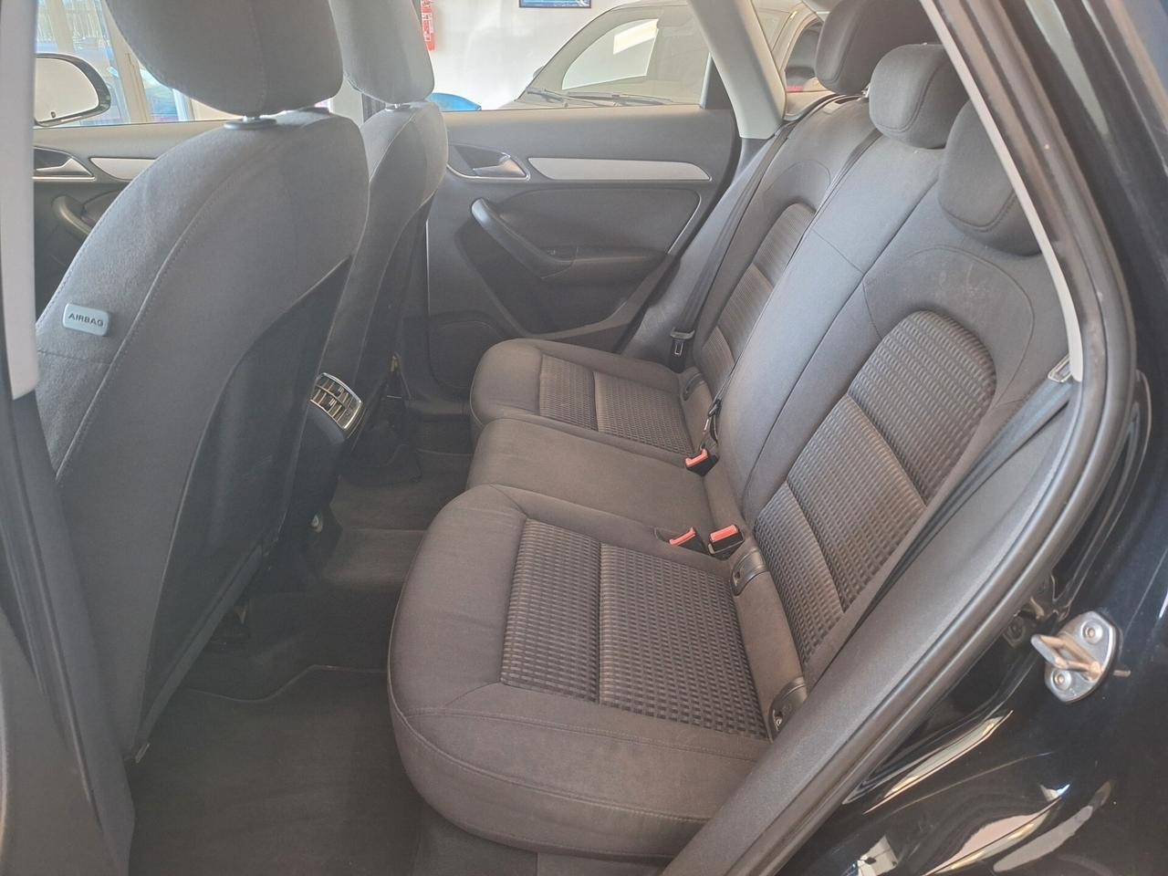 Audi Q3 2.0 TDI quattro Business
